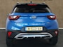Kia Stonic 1.0 T-GDi MHEV GT-Line - VOORSTOELEN VERWARMD - HYBRIDE AANDRIJVING - STUURWIEL VERWARMD - DODEHOEKDETECTIE - PARKEERSENSOREN ACHTER - ACHTERUITRIJCAMERA - CRUISE CONTROL - APPLE CARPLAY/ANDROID AUTO - NAVIGATIESYSTEEM FULL-MAP