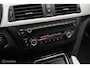 BMW 4-Serie Cabrio 428i Sport | 19 Inch | Stoelverwarming | Mineral Grau | Cruise | Lage KM | Hardtop | Trekhaak | Recent onderhoud | Nieuwe velgen en banden | Rijklaar