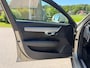 Volvo V90 2.0 T4 Momentum / Automaat / Goed onderhouden / Stoelverwarming / Navigatie / Elektrische achterklep