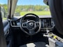 Volvo V90 2.0 T4 Momentum / Automaat / Goed onderhouden / Stoelverwarming / Navigatie / Elektrische achterklep