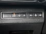 Peugeot 3008 1.6 HYbrid 300pk GT Pack Business Automaat | Navigatie | Leder | Ekektrisch Verstelb. Bestuurdersstoel | Adaptieve Cruise Control | Dodehoekdetectie | Camera | 19"LMV | Stoelverwarming |