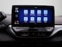 Volkswagen ID.5 Pro 77 kWh 204 PK| Dealeronderhouden | Warmtepomp | Artvelours | Navigatie | 360 Camera | Stoelverwarming | Stuurwielverwarming | Parkeersensoren