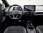 Volkswagen ID.5 Pro 77 kWh 204 PK| Dealeronderhouden | Warmtepomp | Artvelours | Navigatie | 360 Camera | Stoelverwarming | Stuurwielverwarming | Parkeersensoren