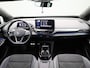 Volkswagen ID.5 Pro 77 kWh 204 PK| Dealeronderhouden | Warmtepomp | Artvelours | Navigatie | 360 Camera | Stoelverwarming | Stuurwielverwarming | Parkeersensoren