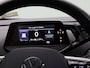 Volkswagen ID.5 Pro 77 kWh 204 PK| Dealeronderhouden | Warmtepomp | Artvelours | Navigatie | 360 Camera | Stoelverwarming | Stuurwielverwarming | Parkeersensoren