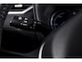 Toyota RAV4 2.5 Hybrid Bi-Tone | Adapt. Cruise | Winterpakket | PDC | Camera | App. Connect | ECC | Elek. Klep | Afn. Trekhaak | LM 18" |