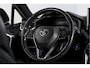 Toyota RAV4 2.5 Hybrid Bi-Tone | Adapt. Cruise | Winterpakket | PDC | Camera | App. Connect | ECC | Elek. Klep | Afn. Trekhaak | LM 18" |