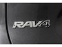 Toyota RAV4 2.5 Hybrid Bi-Tone | Adapt. Cruise | Winterpakket | PDC | Camera | App. Connect | ECC | Elek. Klep | Afn. Trekhaak | LM 18" |