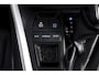 Toyota RAV4 2.5 Hybrid Bi-Tone | Adapt. Cruise | Winterpakket | PDC | Camera | App. Connect | ECC | Elek. Klep | Afn. Trekhaak | LM 18" |