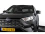 Toyota RAV4 2.5 Hybrid Bi-Tone | Adapt. Cruise | Winterpakket | PDC | Camera | App. Connect | ECC | Elek. Klep | Afn. Trekhaak | LM 18" |
