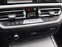 BMW 3-Serie 320i Business Edition Plus | Camera | Apple Carplay | Leer | Cruise Control | Dealeronderhouden |