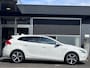 Volvo V40 1.5 T3 Polar+ Sport R-DESIGN / DOH / AUTO / PANO / NAP