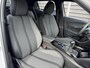 Peugeot 2008 Allure 1.2 PureTech 100PK Navigatie, Parkeersensoren, Keyless, Apple Carplay, Android Auto