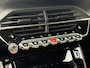Peugeot e-208 EV GT 50 kWh | 99,3% SOH | 7800 KM | Stoelverwarming | Adaptive Cruise | Dodehoeksensoren | LM Winterset