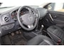 Dacia Sandero 0.9-90pk TCe Stepway Lauréate. Erg nette en goed onderhouden Dacia, hoge instap ! Airco, cruise control, lederen interieur, metallic lak, parkeersensoren achter, navigatie, telefoonvoorb., radio/cd etc.