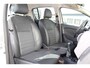 Dacia Sandero 0.9-90pk TCe Stepway Lauréate. Erg nette en goed onderhouden Dacia, hoge instap ! Airco, cruise control, lederen interieur, metallic lak, parkeersensoren achter, navigatie, telefoonvoorb., radio/cd etc.