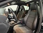 Mercedes-Benz GLA 180 Business Solution AMG - Pano / Carplay / Camera