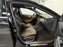 Mercedes-Benz GLA 180 Business Solution AMG - Pano / Carplay / Camera