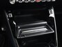 Peugeot e-2008 EV GT 50 kWh 3-FASE + ADAPTIVE CRUISE | PANORAMA | STOELVERW. | 18 INCH | 92% SOH | LEDER/ALCANTARA