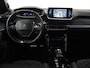 Peugeot e-2008 EV GT 50 kWh 3-FASE + ADAPTIVE CRUISE | PANORAMA | STOELVERW. | 18 INCH | 92% SOH | LEDER/ALCANTARA