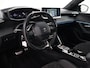 Peugeot e-2008 EV GT 50 kWh 3-FASE + ADAPTIVE CRUISE | PANORAMA | STOELVERW. | 18 INCH | 92% SOH | LEDER/ALCANTARA