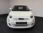 Fiat 500e 42 KWH ICON SOH 95% Car play Cruise control Lane assist