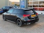 Mercedes-Benz A-klasse 180 d AMG | Widescreen | Camera | Sfeer | Carplay