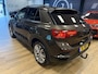 Volkswagen T-Roc 1.5 TSI Style |Navi|Carplay|Trekhaak|stoel en stuurverwarming|PrivacyGlass|