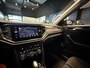 Volkswagen T-Roc 1.5 TSI Style |Navi|Carplay|Trekhaak|stoel en stuurverwarming|PrivacyGlass|