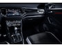 Volkswagen T-Roc 1.5 TSI 150pk Automaat Sport 1e Eig. Pano/Virtual/Camera/Standkachel/Adap-Cruise/Navi/Pdc/Lmv17"