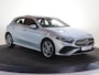 Mercedes-Benz A-klasse 250e Business Solution AMG | Panoramaschuifdak | Head-up display | Premium Plus | Stoelverwarming | 360° camera |