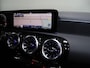 Mercedes-Benz A-klasse 250e Business Solution AMG | Panoramaschuifdak | Head-up display | Premium Plus | Stoelverwarming | 360° camera |