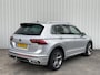 Volkswagen Tiguan 1.5 TSI R-Line Business+ | Panoramdak | Trekhaak | Dodehoek Detectie | Achteruitrijcamera | Stoel- en stuurverwarming