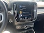 Volvo XC40 1.5 T3 Momentum | 360 Graden Camera | Stoelverwarming voor en achter | Navigatie | Apple Carplay | Android Auto | Elektrische Achterklep | Parkeersensoren | BLIS | Cruise Control Adaptief