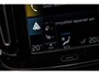 Volvo XC40 1.5 T3 Momentum | 360 Graden Camera | Stoelverwarming voor en achter | Navigatie | Apple Carplay | Android Auto | Elektrische Achterklep | Parkeersensoren | BLIS | Cruise Control Adaptief