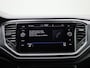 Volkswagen T-Roc Cabrio 1.5 TSI R-Line | Automaat | BEATS Audio | Stoelverwarming | Apple Carplay / Android Auto | Navigatie | Virtual Cockpit | Adaptieve Cruise Control | Climate Control | Lichtmetalen Velgen |