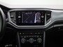 Volkswagen T-Roc Cabrio 1.5 TSI R-Line | Automaat | BEATS Audio | Stoelverwarming | Apple Carplay / Android Auto | Navigatie | Virtual Cockpit | Adaptieve Cruise Control | Climate Control | Lichtmetalen Velgen |