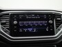 Volkswagen T-Roc Cabrio 1.5 TSI R-Line | Automaat | BEATS Audio | Stoelverwarming | Apple Carplay / Android Auto | Navigatie | Virtual Cockpit | Adaptieve Cruise Control | Climate Control | Lichtmetalen Velgen |