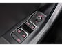 Audi Q3 1.4 150 Aut. TFSI S-Line Pano-dak Xenon Leder-Sportstoel Navi