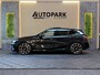 BMW 1-Serie 120 M Sport Pro PANO|FABRIEKSGARANTIE|HARMAN KARDON|DEALER ONDERHOUDEN|KEYLESS|CARPLAY|CAMERA|SFEERVERL|19INCH|BOMVOL!