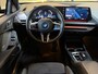 BMW 1-Serie 120 M Sport Pro PANO|FABRIEKSGARANTIE|HARMAN KARDON|DEALER ONDERHOUDEN|KEYLESS|CARPLAY|CAMERA|SFEERVERL|19INCH|BOMVOL!
