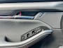 Mazda 3 2.0 e-SkyActiv-G M Hybrid 122 Comfort TREKHAAK | CAMERA | PARKEER SENSOREN V+A | HEAD-UP DISPLAY | APPLE CARPLA / ANDROID AUTO | STOEL- en STUURVERWARMING |
