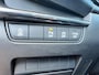 Mazda 3 2.0 e-SkyActiv-G M Hybrid 122 Comfort TREKHAAK | CAMERA | PARKEER SENSOREN V+A | HEAD-UP DISPLAY | APPLE CARPLA / ANDROID AUTO | STOEL- en STUURVERWARMING |