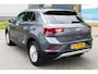 Volkswagen T-Roc 1.5 150pk TSI Life Business Face Lift. Carplay/Android Navi, Adap Cruise, Camera, Stoel&StuurVerw, Haak 1500kg