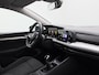 Volkswagen Golf 1.5 TSI Life 131 PK | Stoelverwarming | Stuurwielverwarming | Parkeersensoren | Apple CarPlay | Android auto | Adaptive Cruise Control | Climate Control | Digital cockpit | LED | 16'' lichtmetalen velgen |
