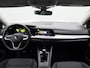 Volkswagen Golf 1.5 TSI Life 131 PK | Stoelverwarming | Stuurwielverwarming | Parkeersensoren | Apple CarPlay | Android auto | Adaptive Cruise Control | Climate Control | Digital cockpit | LED | 16'' lichtmetalen velgen |