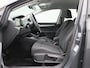 Volkswagen Golf 1.5 TSI Life 131 PK | Stoelverwarming | Stuurwielverwarming | Parkeersensoren | Apple CarPlay | Android auto | Adaptive Cruise Control | Climate Control | Digital cockpit | LED | 16'' lichtmetalen velgen |