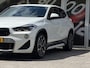BMW X2 sDrive20i High Executive / Automaat / 19'' LM / Camera / Trekhaak (1.800KG) / M pakket /