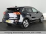 Kia Niro EV e-Niro EXECUTIVE 64kWh 3 FASE ACCU SOH100% GARANTIE 2031* STOEL & STUUR VERWARMING. NAVIGATIE . PDC V+A