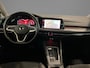 Volkswagen Golf 1.4eHybrid 150kW/204PK Style DSG · Panoramadak · Trekhaak · Apple/Android Car Play · Camera · Stoelverwarming · Dodehoeksensoren ·